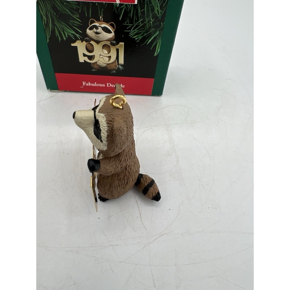 🎉Hallmark Keepsake Ornament–Fabulous Decade 1991–Retro Charm & Collector's Fav - Picture 3 of 5